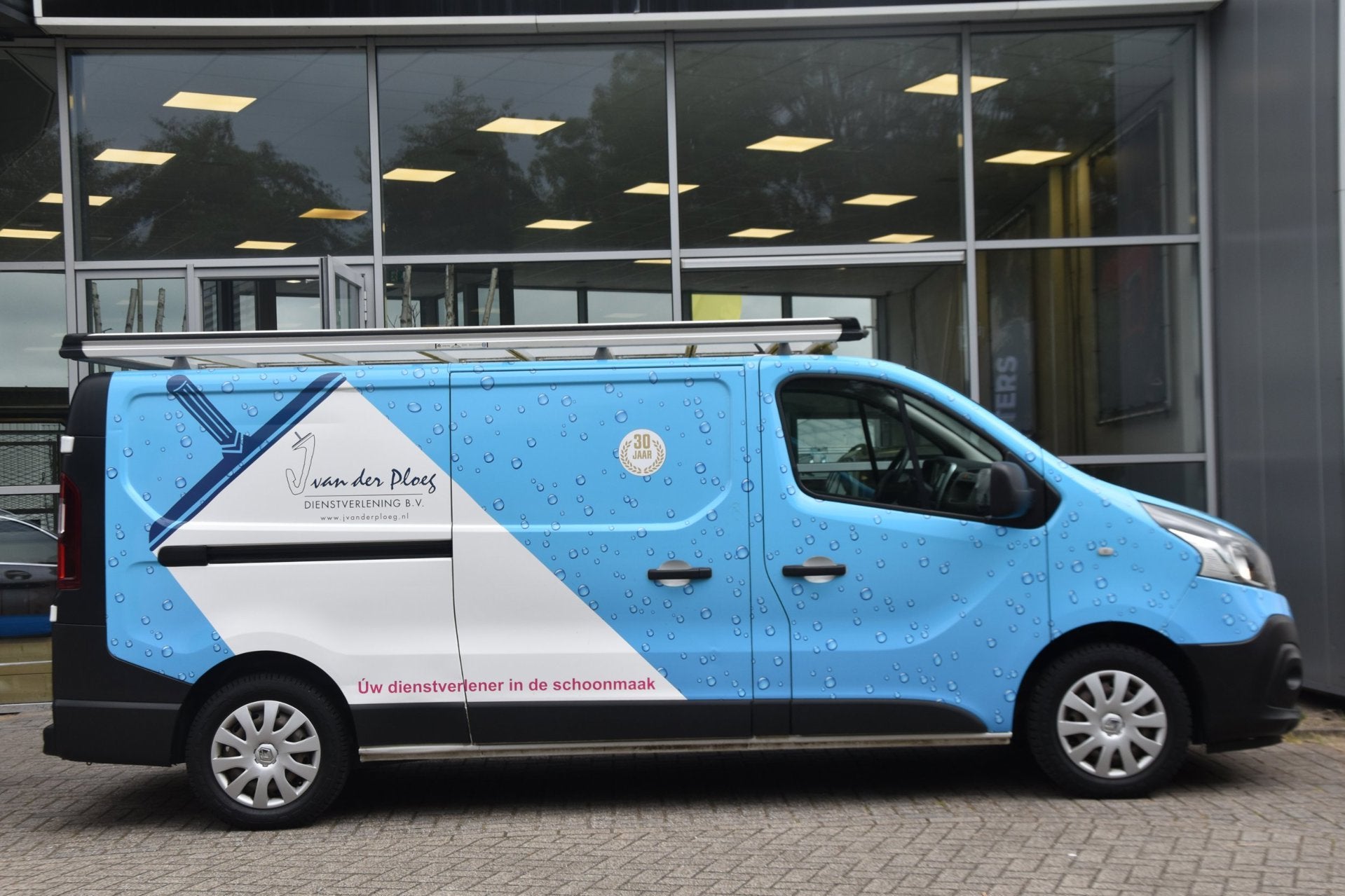 Renault Trafic 1.6 dCi L2H1 | Navi | Airco | Cruise | PDC |, Voorwielaandrijving, Euro 5, Gebruikt, Zwart