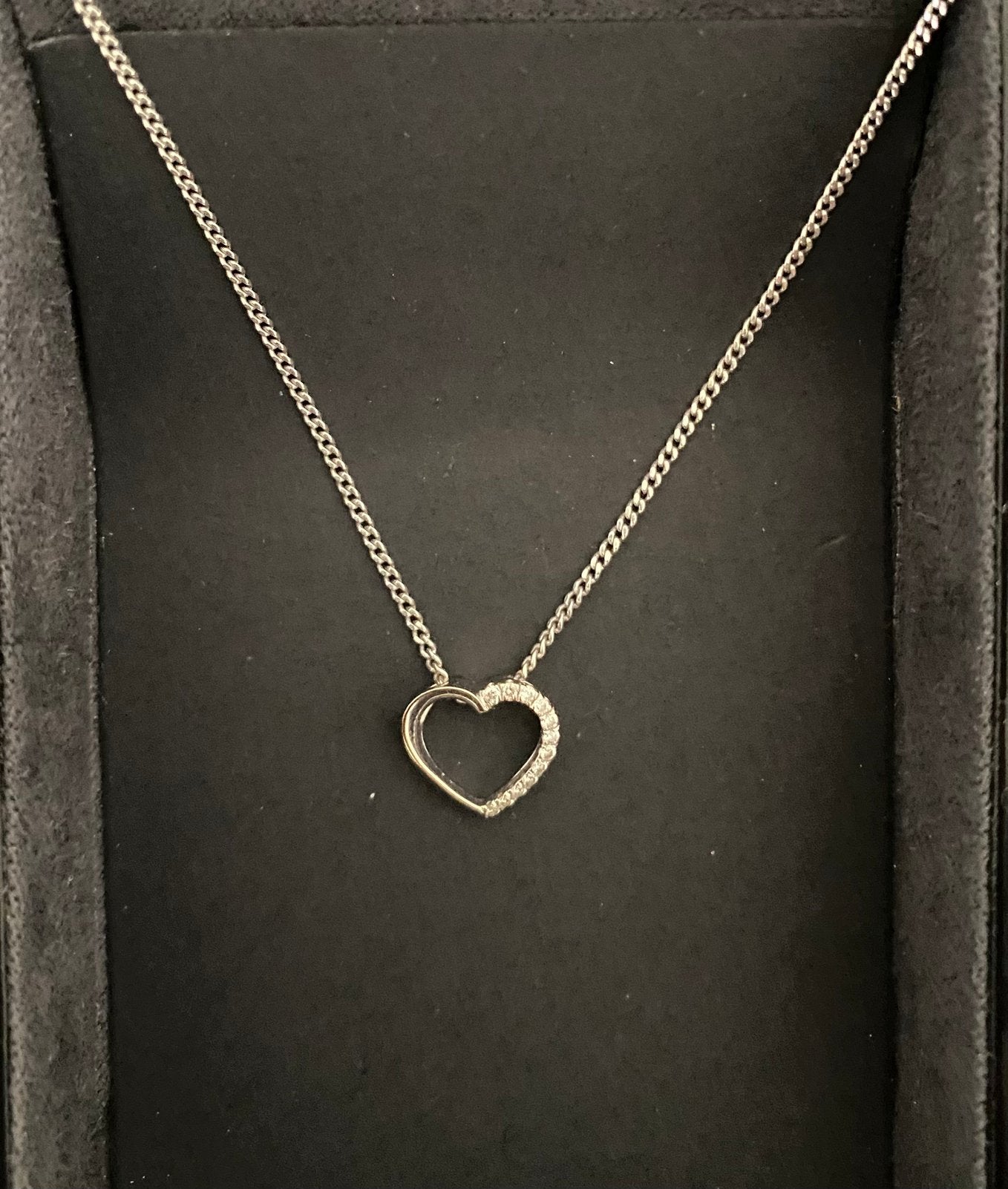 Hart ketting in 14 karaat witgoud met diamanten, Ophalen, Zo goed als nieuw, Wit, Goud