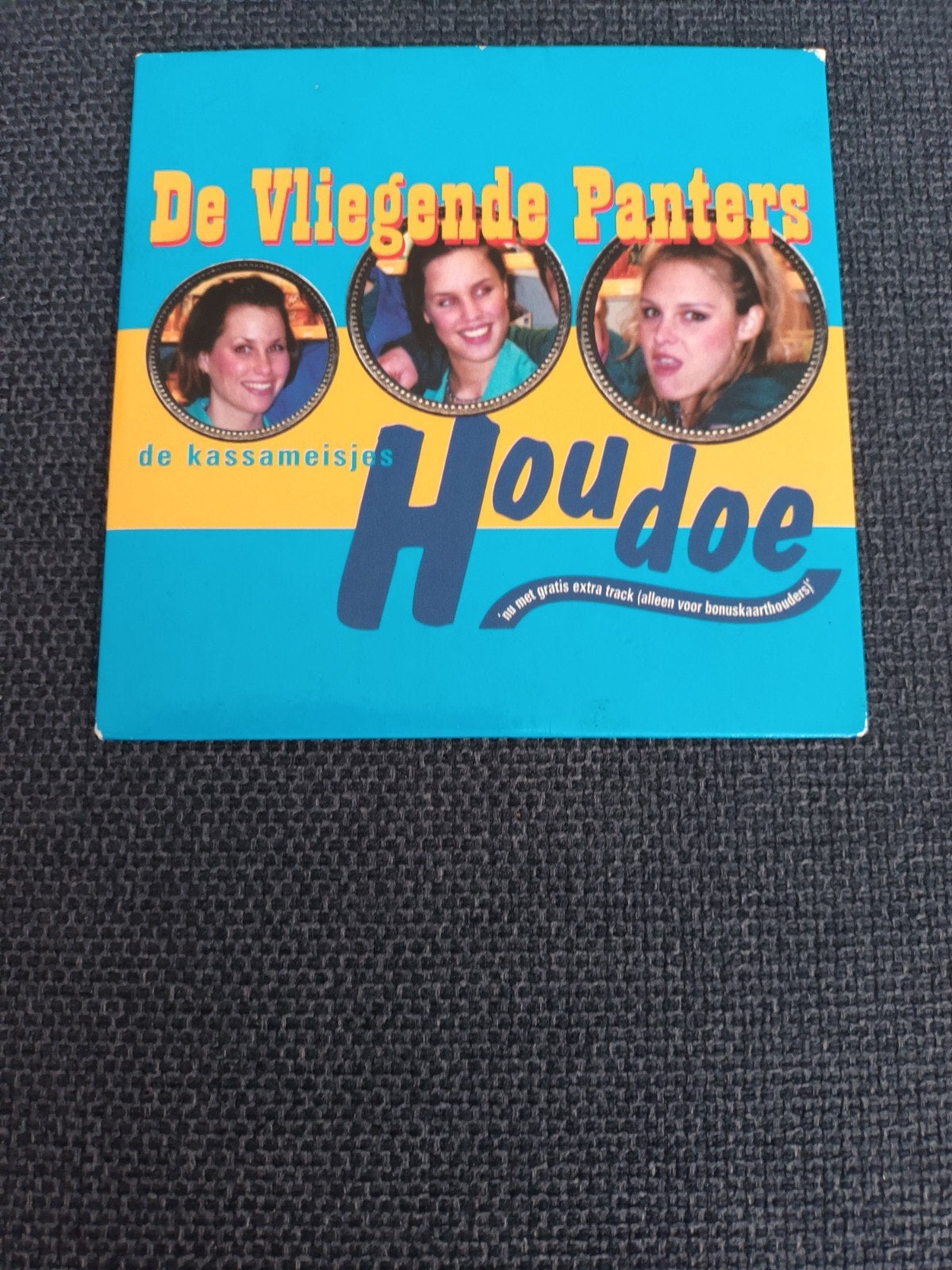 De Vliegende Panters - Houdoe, Ophalen of Verzenden, Zo goed als nieuw, Nederlandstalig