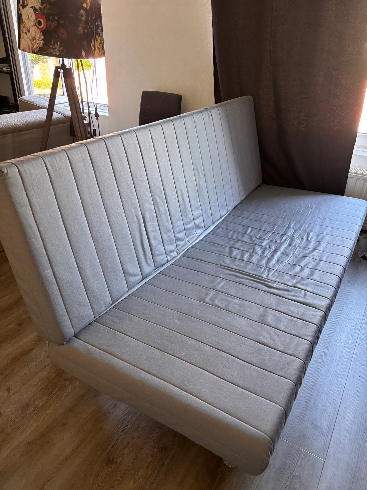 Slaapbank 2 persoons - Grijs, Huis en Inrichting, Ophalen, Zo goed als nieuw, Twijfelaar, 120 cm
