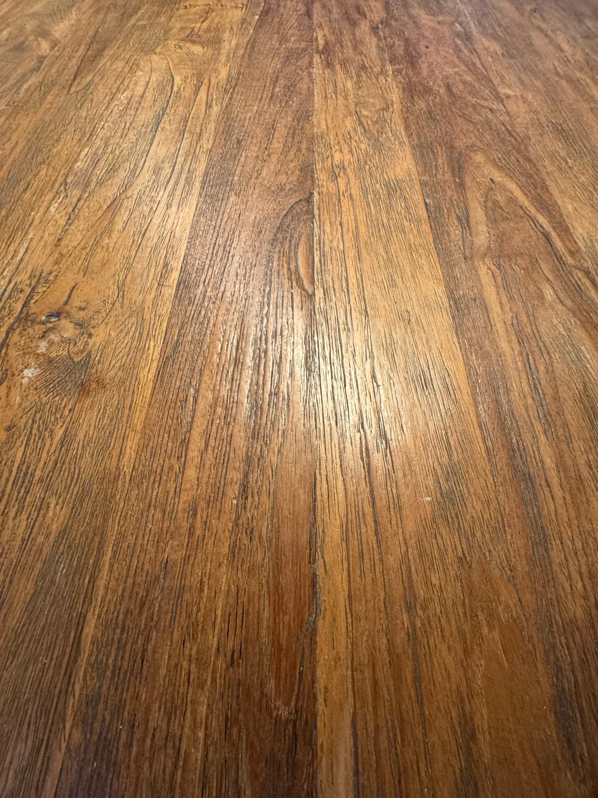 Ronde eettafel van massief hout met metalen onderstel. 150cm, Huis en Inrichting, Tafels | Eettafels, Ophalen, Gebruikt, 100 tot 150 cm