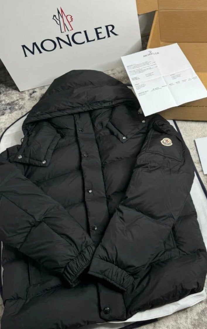 Moncler Maya Puffer Jas Zwart Maat M - Nieuw met labels, Moncler, Zwart, Nieuw, Verzenden