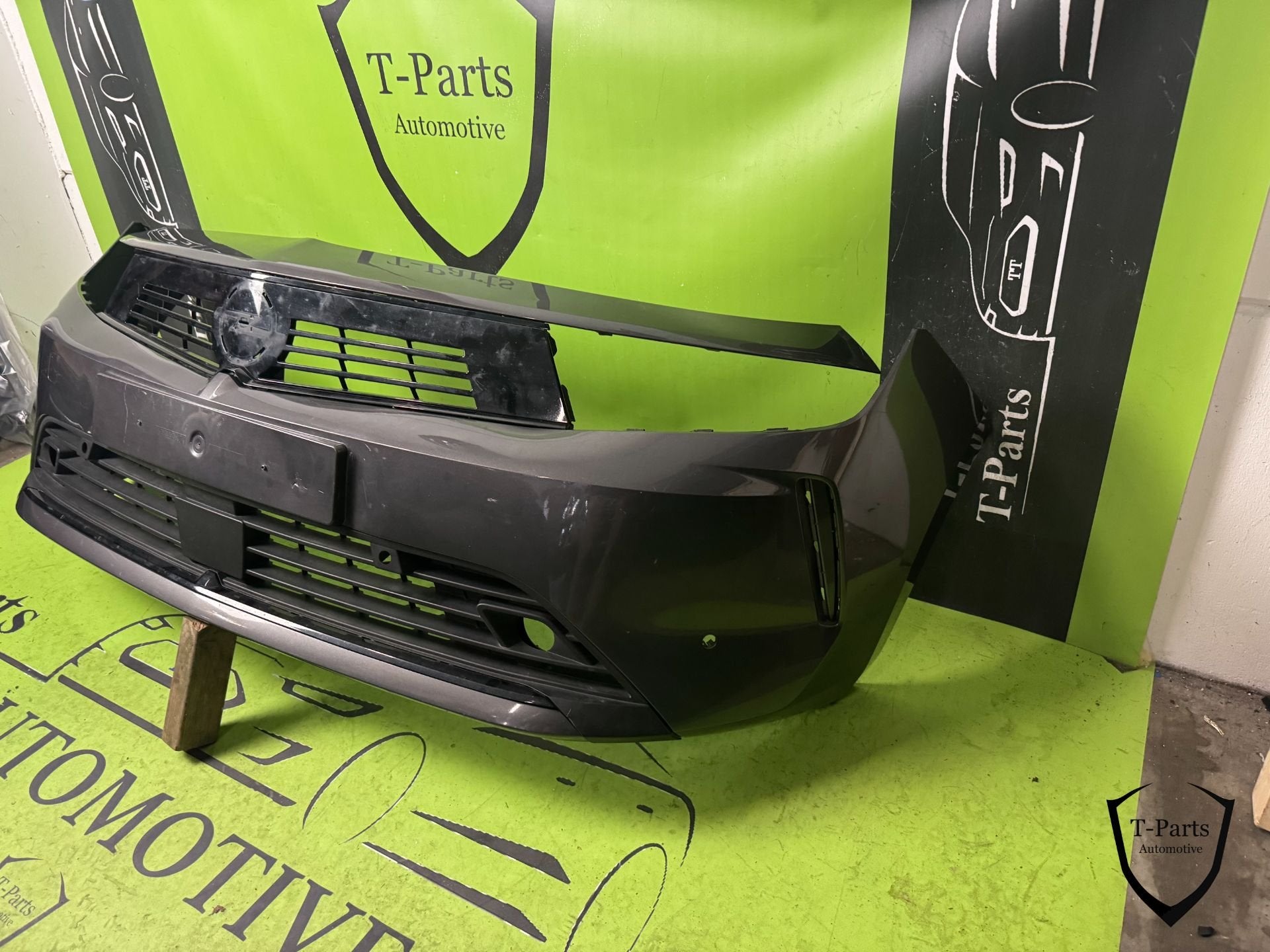Opel astra L GS line 2022+ voorbumper bumper grille gril roo, Auto-onderdelen, Ophalen of Verzenden, Kontakt@opel-infoservice.de