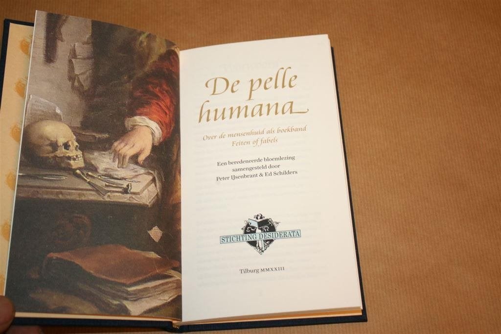 De pelle humana. Over de mensenhuid als boekband., Boeken, Ophalen of Verzenden, Zo goed als nieuw, Europa