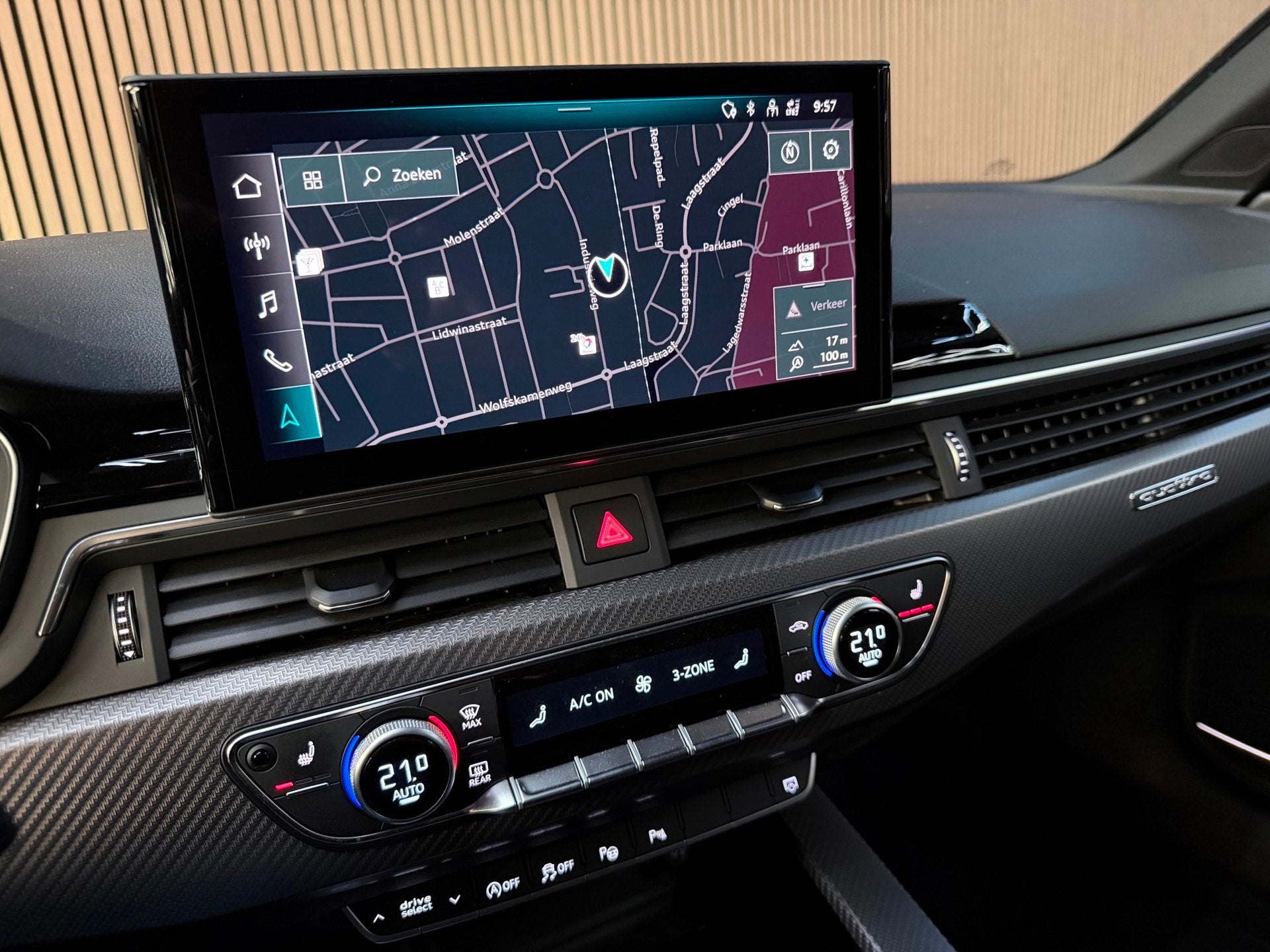 Foto 14 van Audi RS4 Avant 2.9 TFSI Quattro - Keramic - Pano - B&O