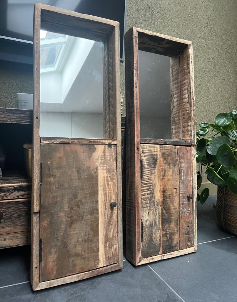 Indiase wandkast spiegelkast van old Truckwood, Nieuw, Ophalen of Verzenden, https://verburgtvintage.nl/#contact, Schipluidenlaan 20 5035KJ Tilburg