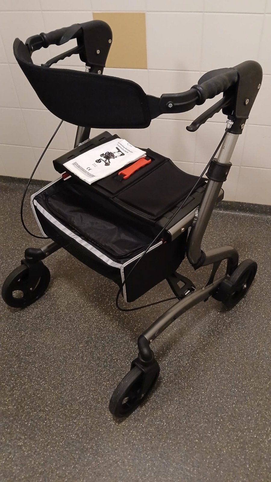 MultiMotion Trollimaster RG70 Rollator, Diversen, Rollators, Ophalen, Opvouwbaar, Nieuw
