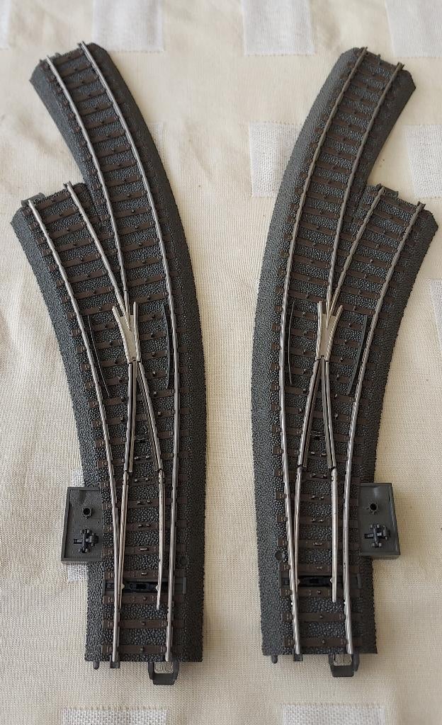 Märklin C-rails 24671/24672 bochtwissels links en rechts, Wisselstroom, Rails, Ophalen of Verzenden, Zo goed als nieuw