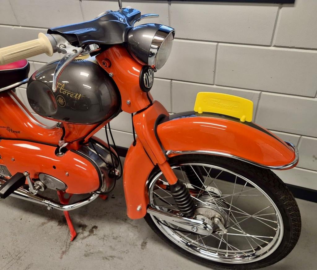 2  nieuwstaat  kreidler Eitank Inc kentekens op voorraad, Fietsen en Brommers, Ophalen, Zo goed als nieuw, Florett RS