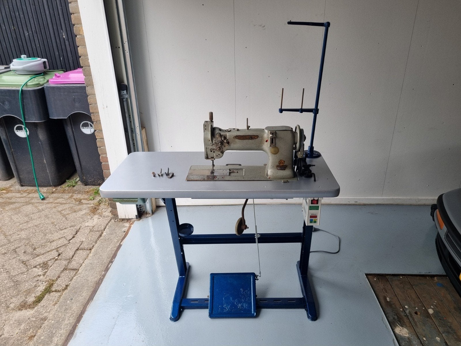 Durkopp Adler 239 Servo industriële walkingfoot naaimachine, Hobby en Vrije tijd, Ophalen, Naaimachine, Overige merken