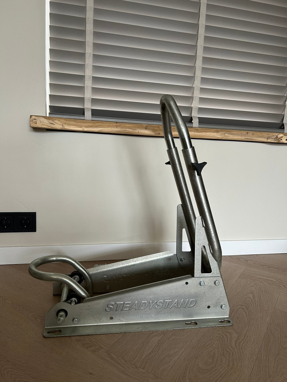 Steadystand motor inrijklem, Ophalen of Verzenden, Zo goed als nieuw