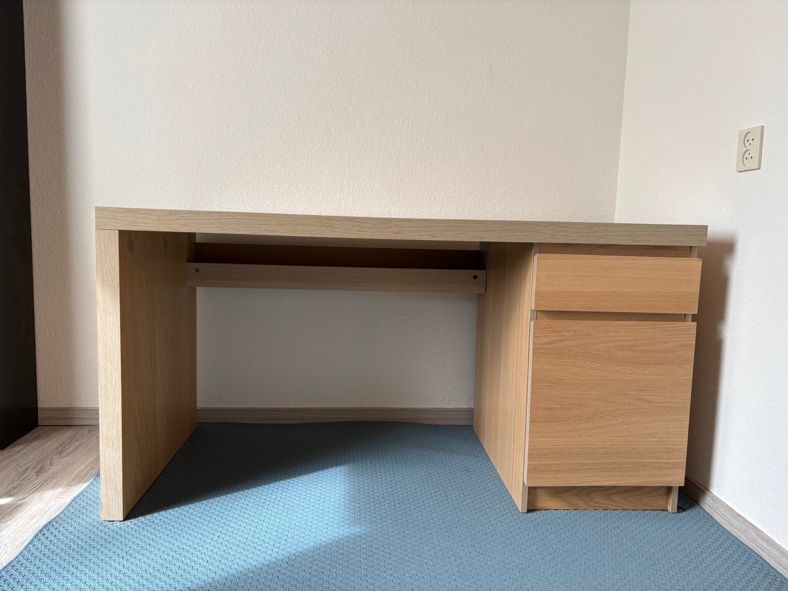 IKEA MALM bureau eikenlook, Ophalen, Gebruikt, Scandinavisch, 65 cm