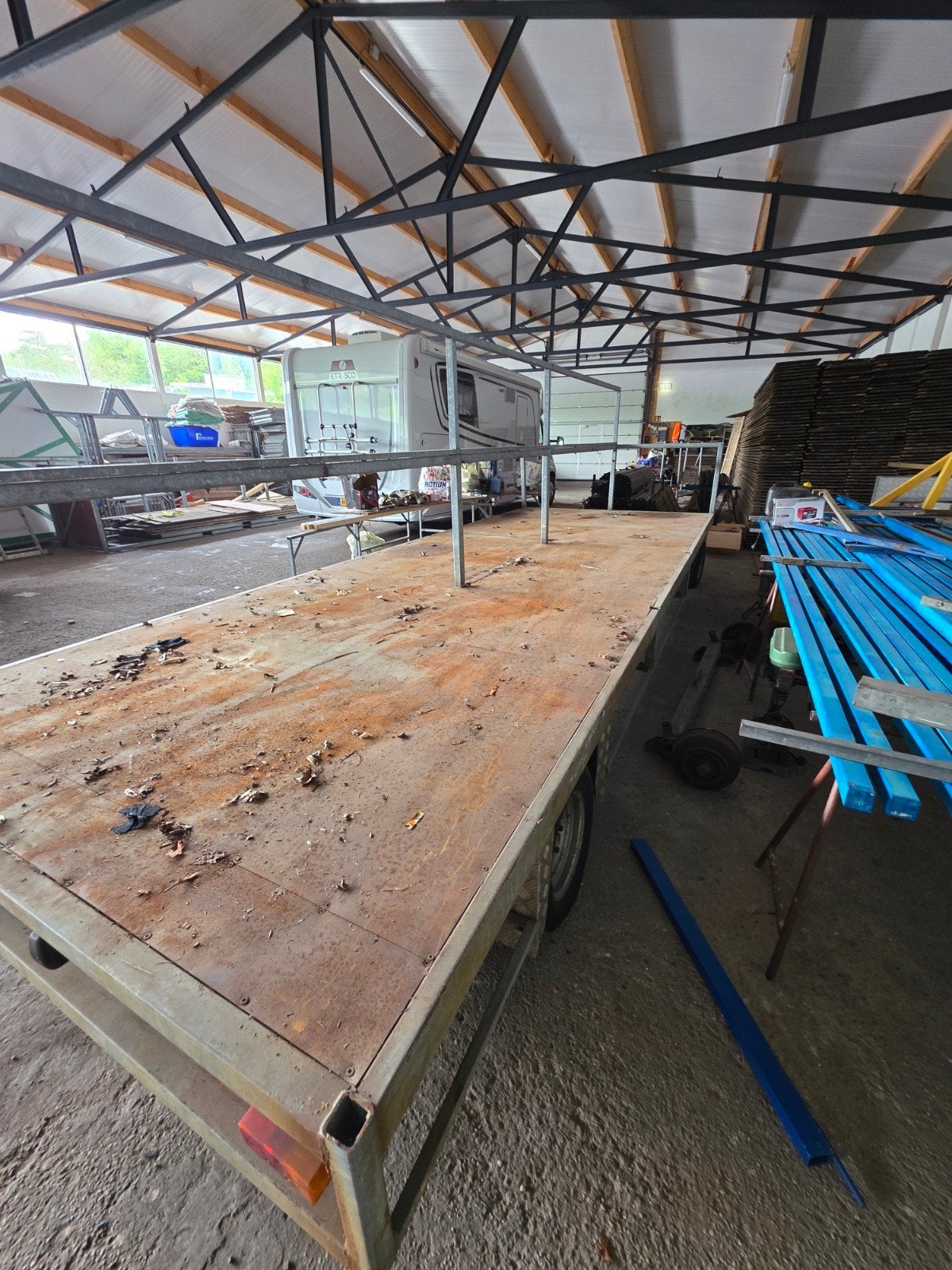 Schamelaanhangers te koop, Ophalen, Gebruikt