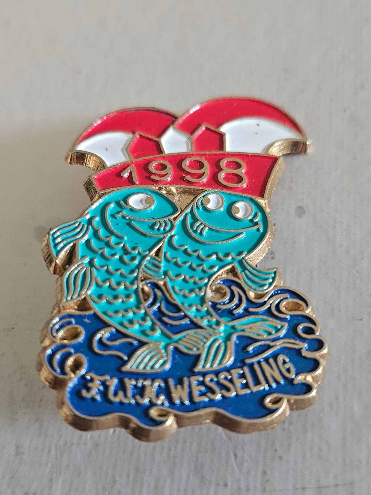 DUITSE KARNEVALS PINS SERIE 1, Verzenden, Zo goed als nieuw, Dier of Natuur, Speldje of Pin