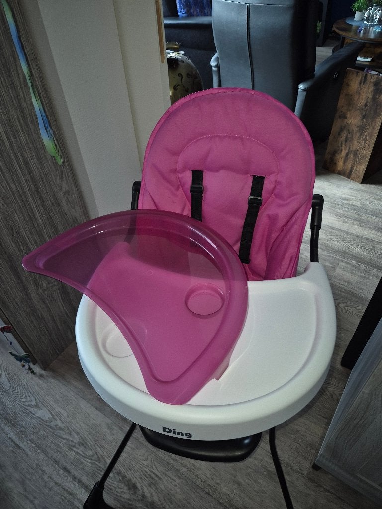 Roze Ding kinderstoel met afneembaar eetblad, Ophalen, Nieuw, Inklapstoel, Afneembaar eetblad