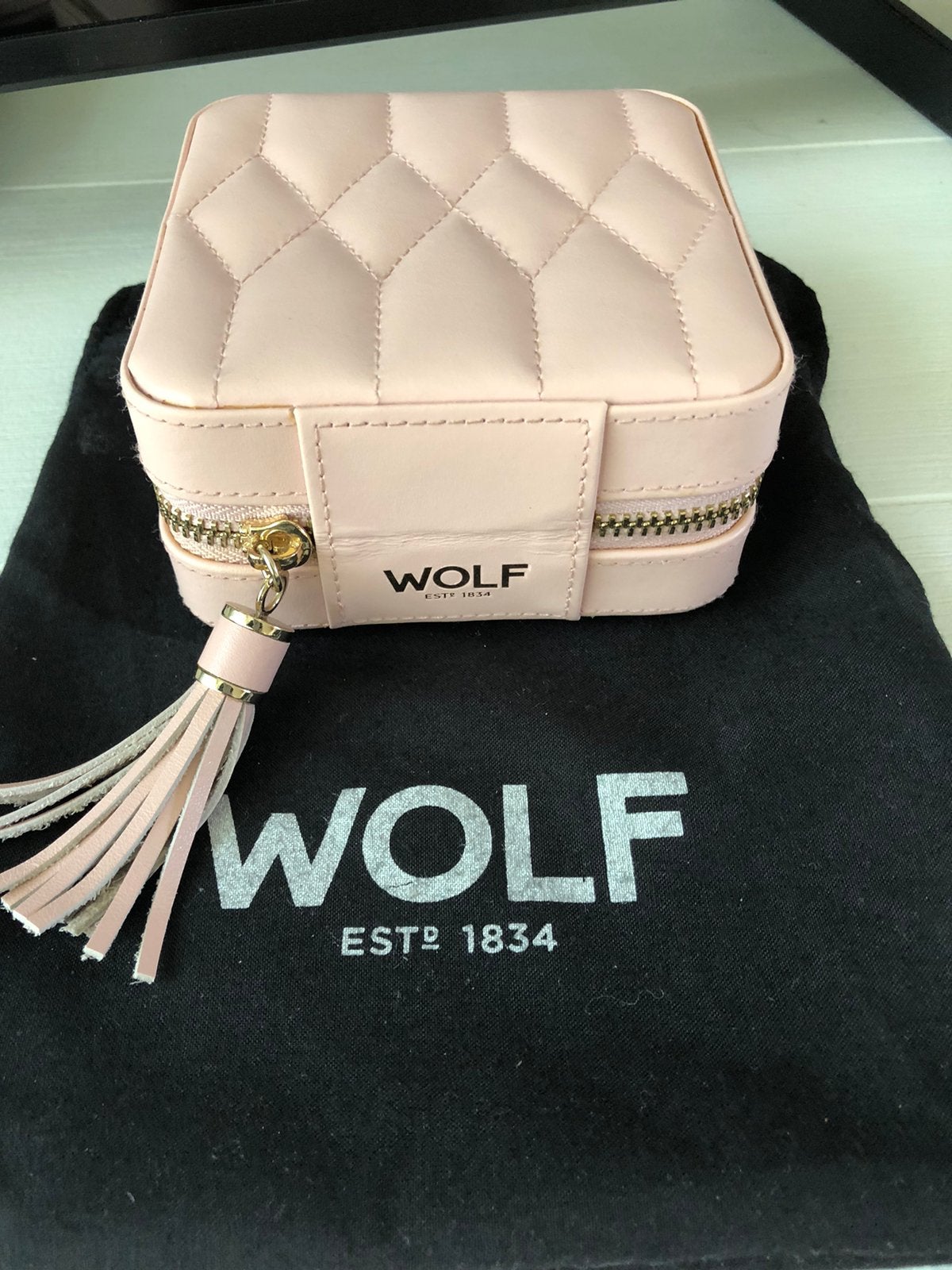 Sieradendoos WOLF 1834 Travelcase Roze Leder ZGAN, Ophalen of Verzenden, Zo goed als nieuw, Roze