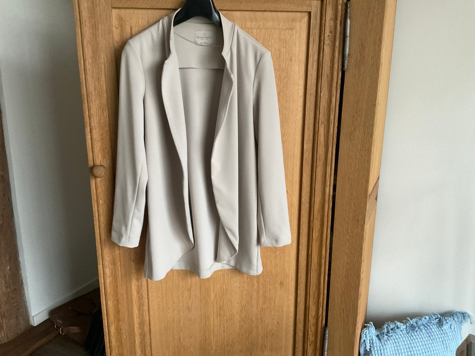 Rinascimento blazer, jasje  maat L, beige, Kleding | Dames, Ophalen of Verzenden, Zo goed als nieuw, Maat 38/40 (M), Beige