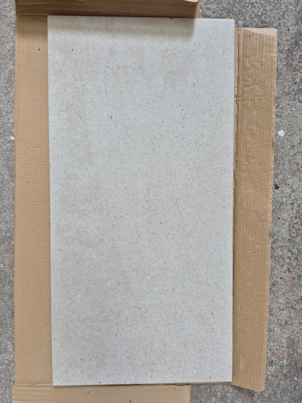 Nieuwe Bellevue Ivory MT Vloer/wandtegels 30x60cm. Zandkleur, Ophalen, 40 tot 60 cm, Nieuw, 5 tot 10 m²