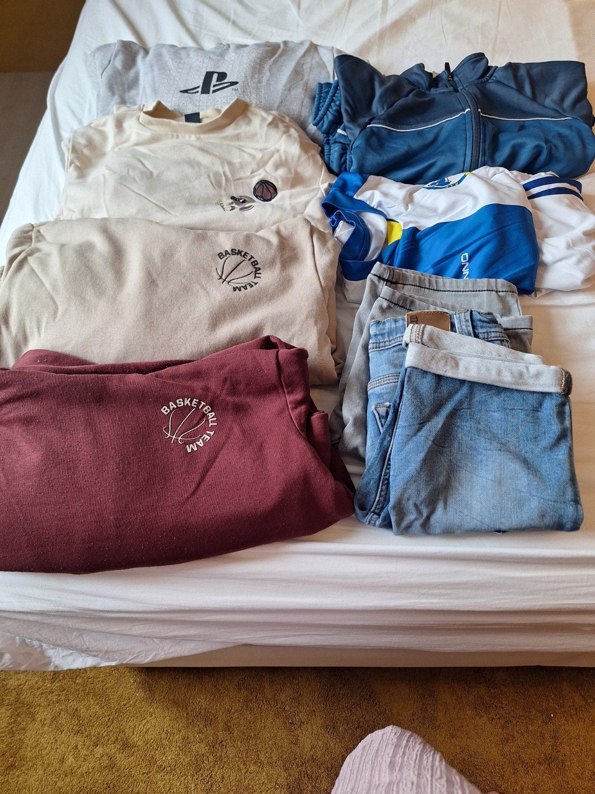 Jongenskledingpakket: Diverse Sets en Jeans maat 34/40, Kinderen en Baby's, Ophalen of Verzenden, Gebruikt, Overige maten