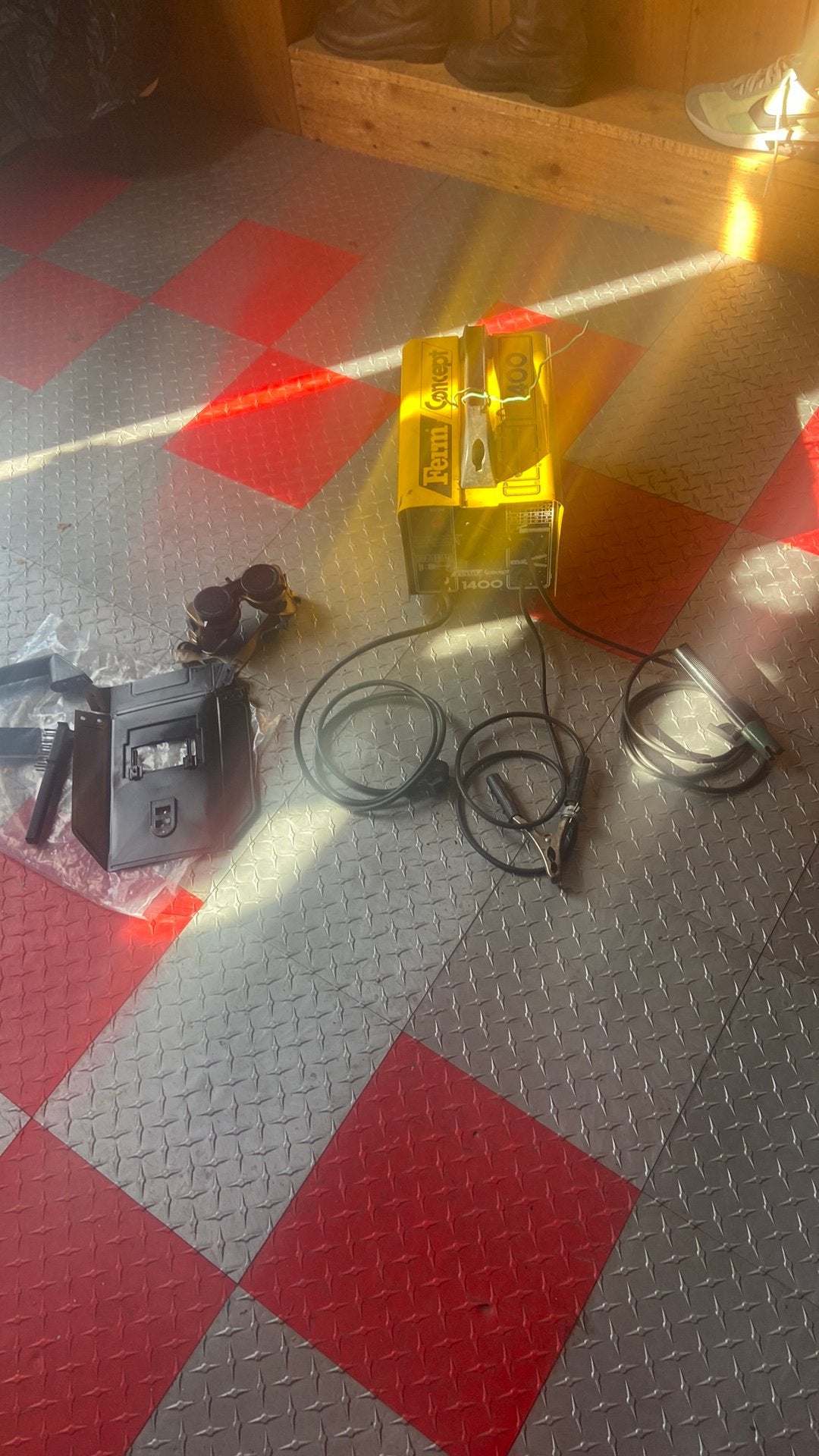 Ferm lasapparaat., Ophalen, Zo goed als nieuw, Minder dan 150 ampère, Elektroden