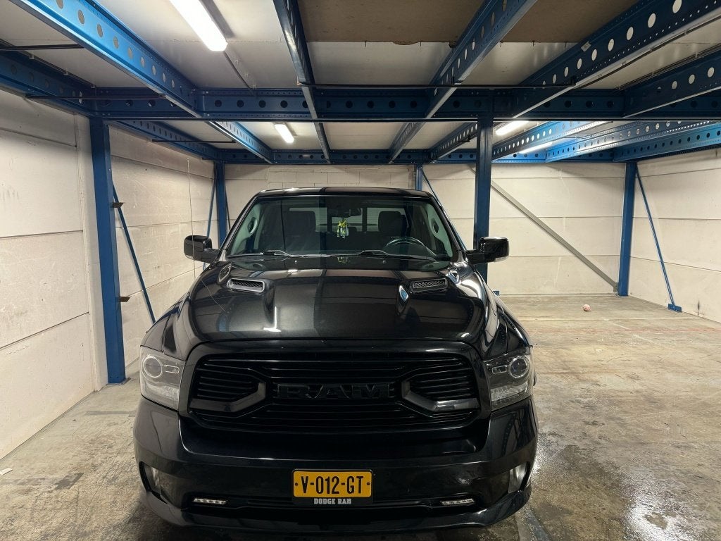 Dodge RAM Dodge RAM 2017, Automaat, 5654 cc, Zwart, Vierwielaandrijving