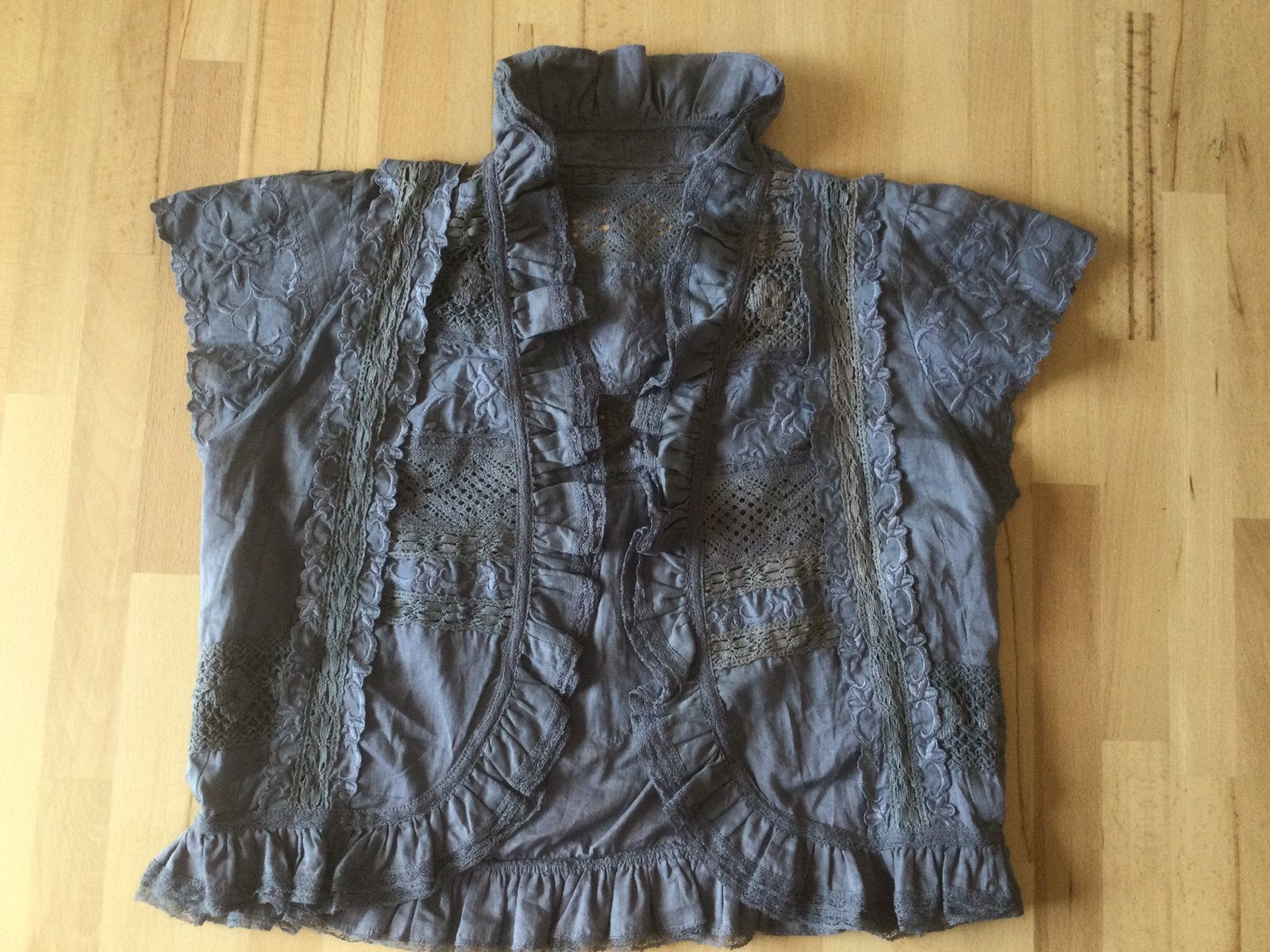 Blouse hes grijs brocante mouwloos maat M, Maat 38/40 (M), Ophalen of Verzenden, Zo goed als nieuw, Korte mouw