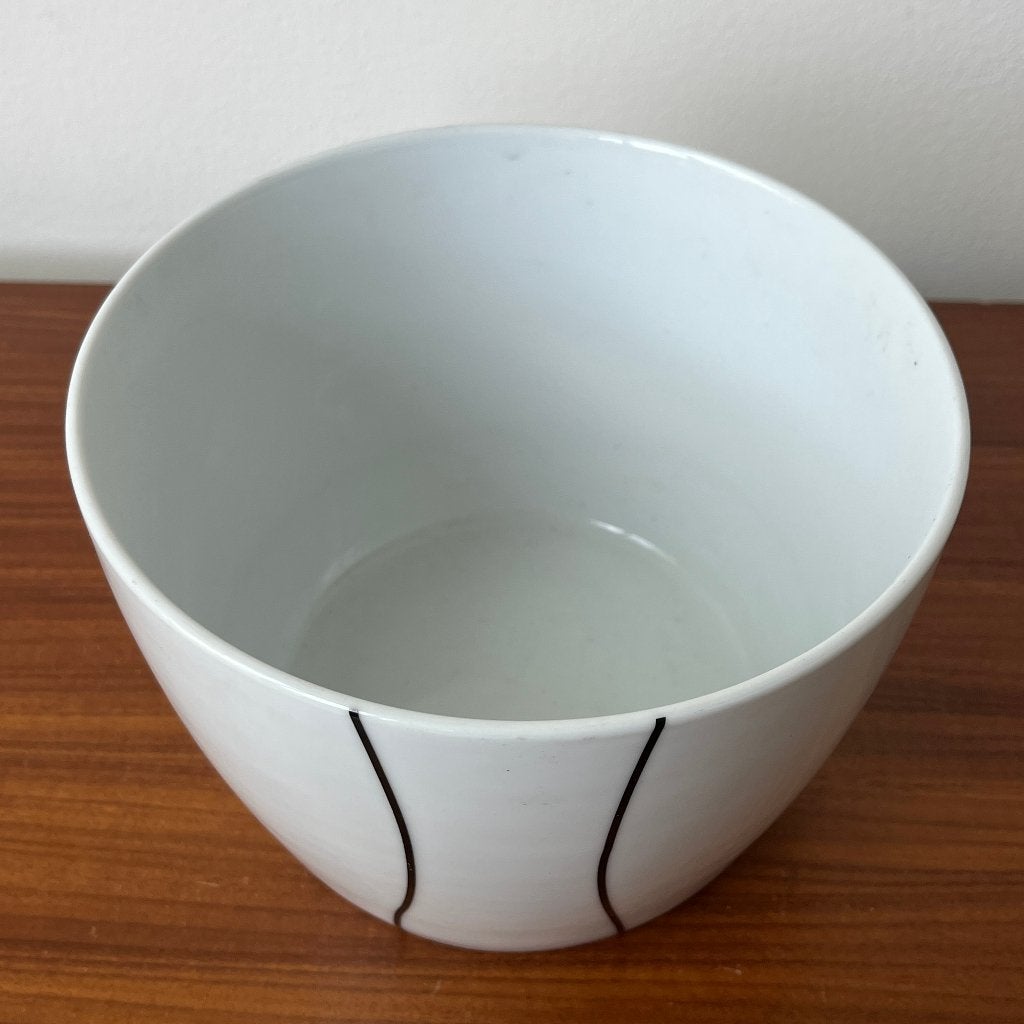Deens design schaal door Pernille Vae voor Menu 1550 ml, Huis en Inrichting, Overige merken, Menu, Ophalen of Verzenden, Deens design