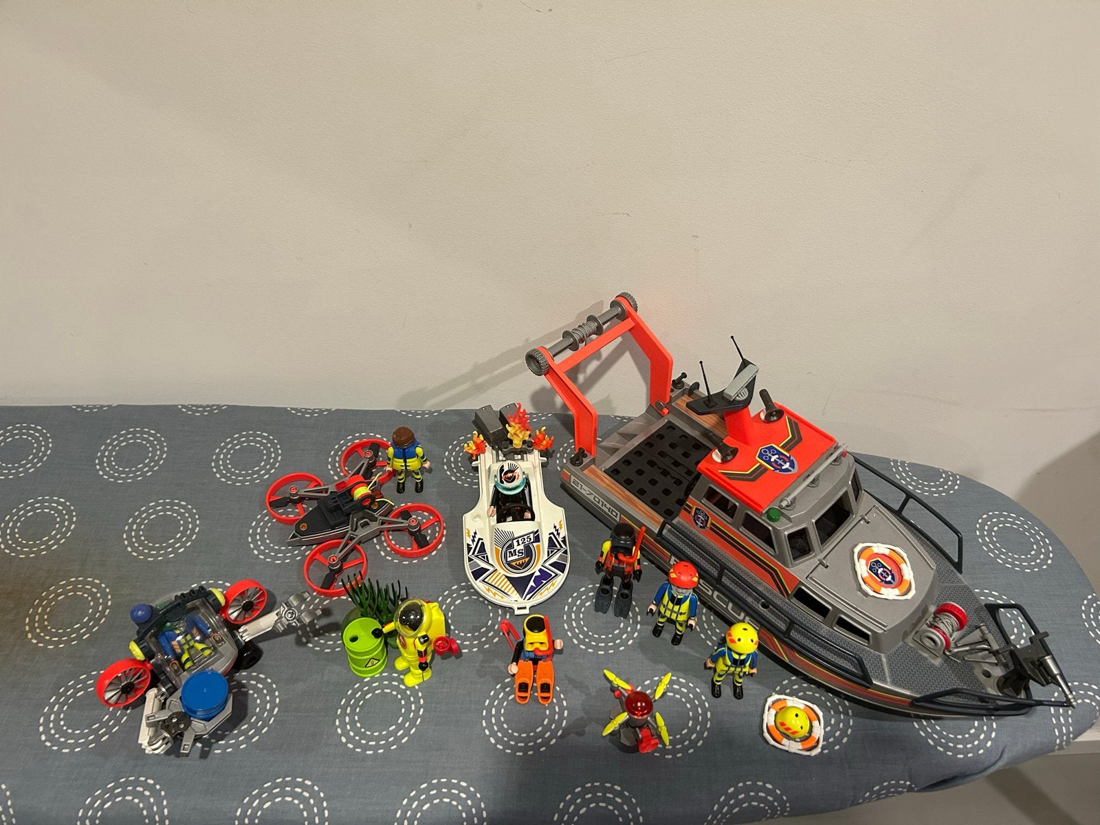 Playmobil City Action Reddingsboot, Drone & Onderwater Scoot, Ophalen of Verzenden, Zo goed als nieuw, Complete set