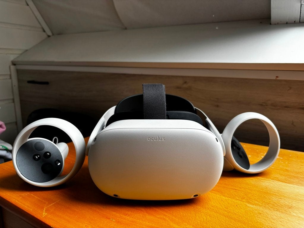 Oculus Quest 2 + Elite strap | Nieuwstaat, Ophalen of Verzenden, Zo goed als nieuw, VR-bril, Pc