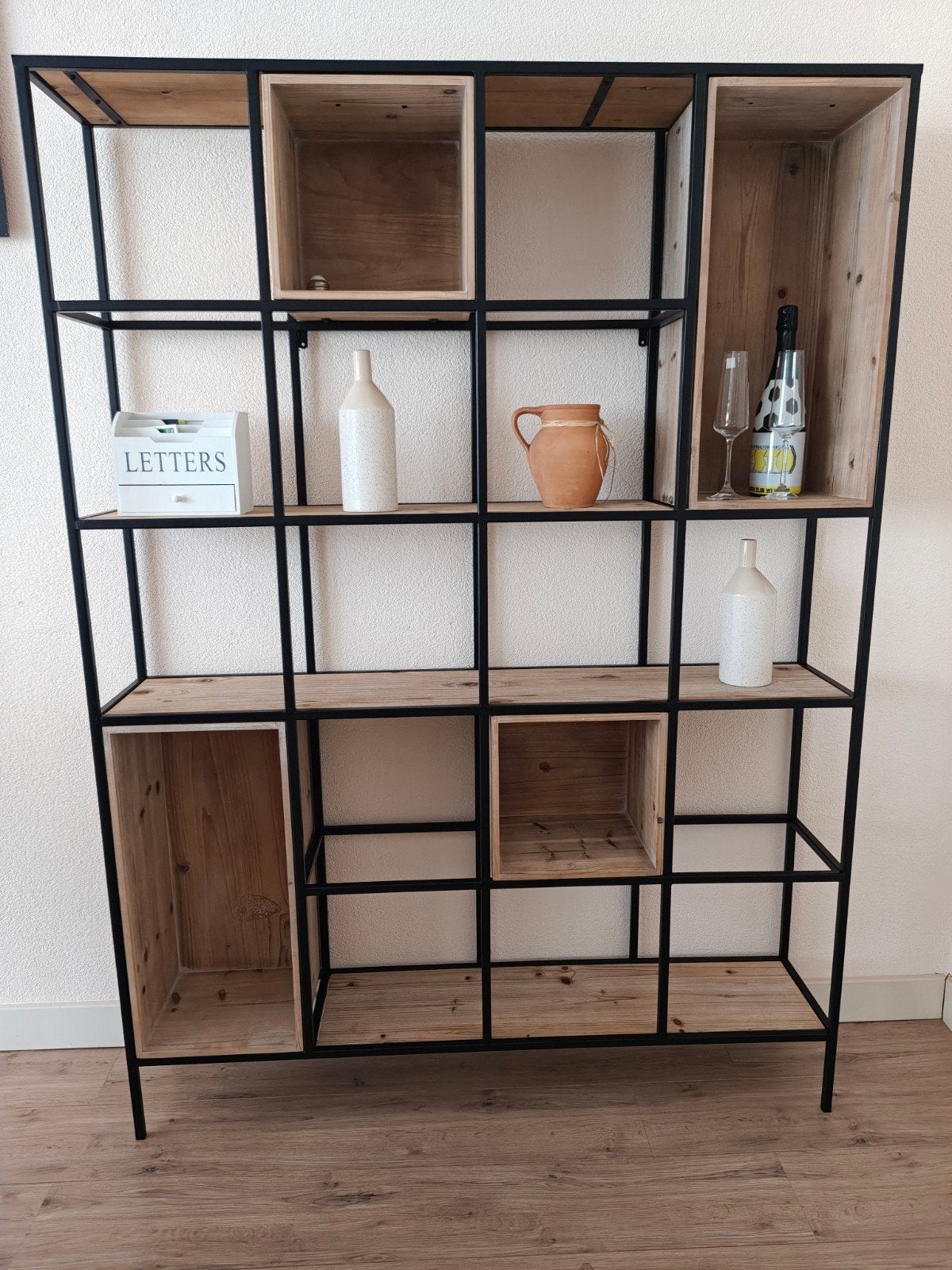 Industriële vakkenkast metaal met houten vakken, Met plank(en), Gebruikt, 100 tot 150 cm, Industrieel, Modern