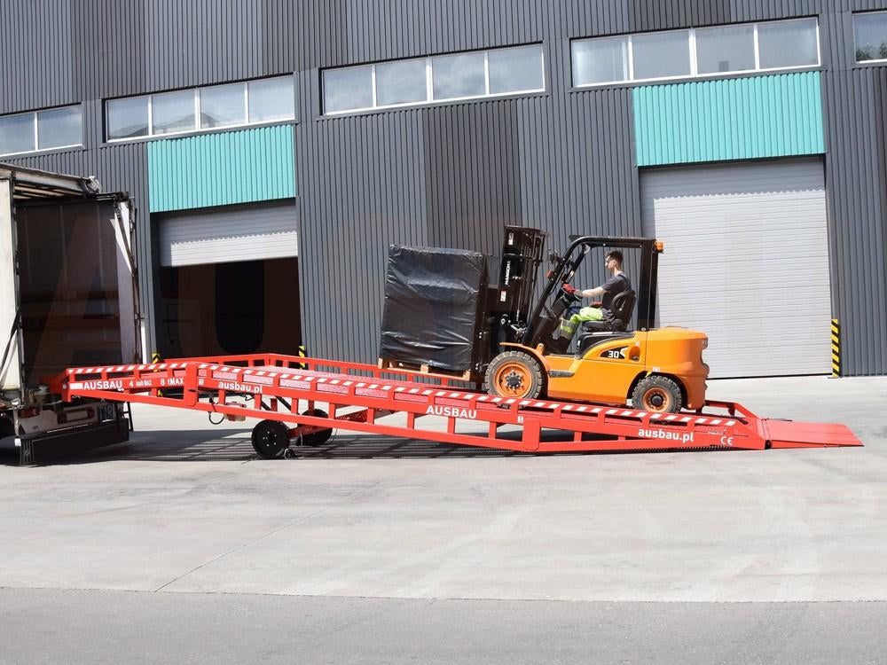 Mobiele laadbrug kopen container laadbrug mobiele laadramp, Ophalen