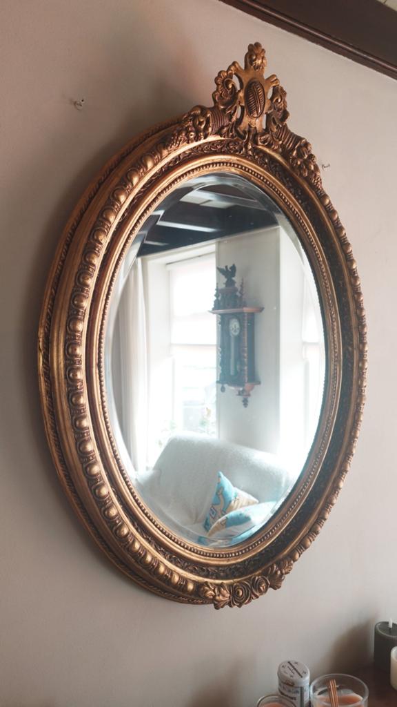 Antieke ovale spiegel met gouden lijst, Antiek en Kunst, Ophalen, Ovaal, 50 tot 100 cm, 100 tot 150 cm