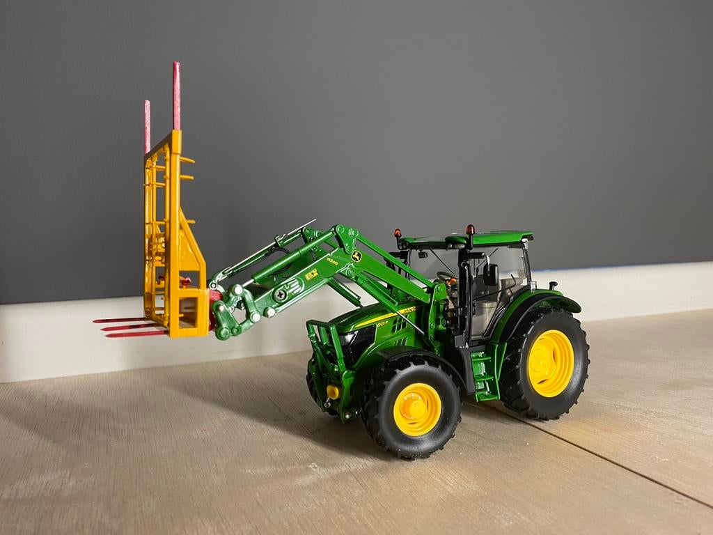 John Deere 6125R Wiking, Hobby en Vrije tijd, Modelauto's | 1:32, Ophalen of Verzenden, Zo goed als nieuw, Tractor of Landbouw