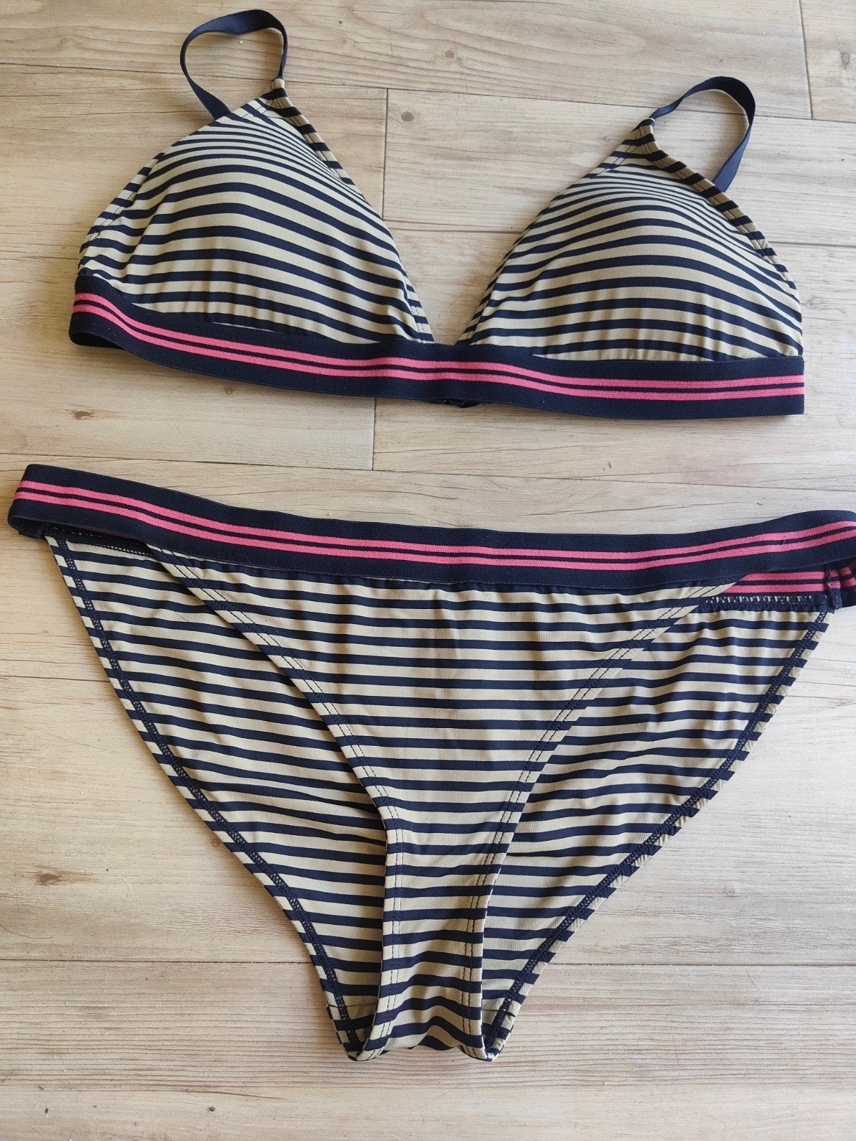 Maison Scotch gestreepte bikini set XL, Kleding | Dames, Blauw, Zo goed als nieuw, Bikini, Maison Scotch