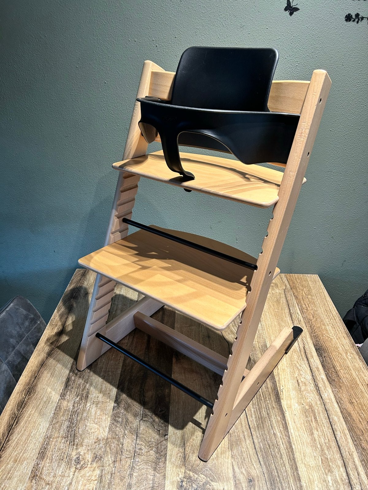 Stokke Tripp Trapp kinderstoel met baby set, Ophalen of Verzenden, Zo goed als nieuw, Meegroeistoel, Aanschuifbaar