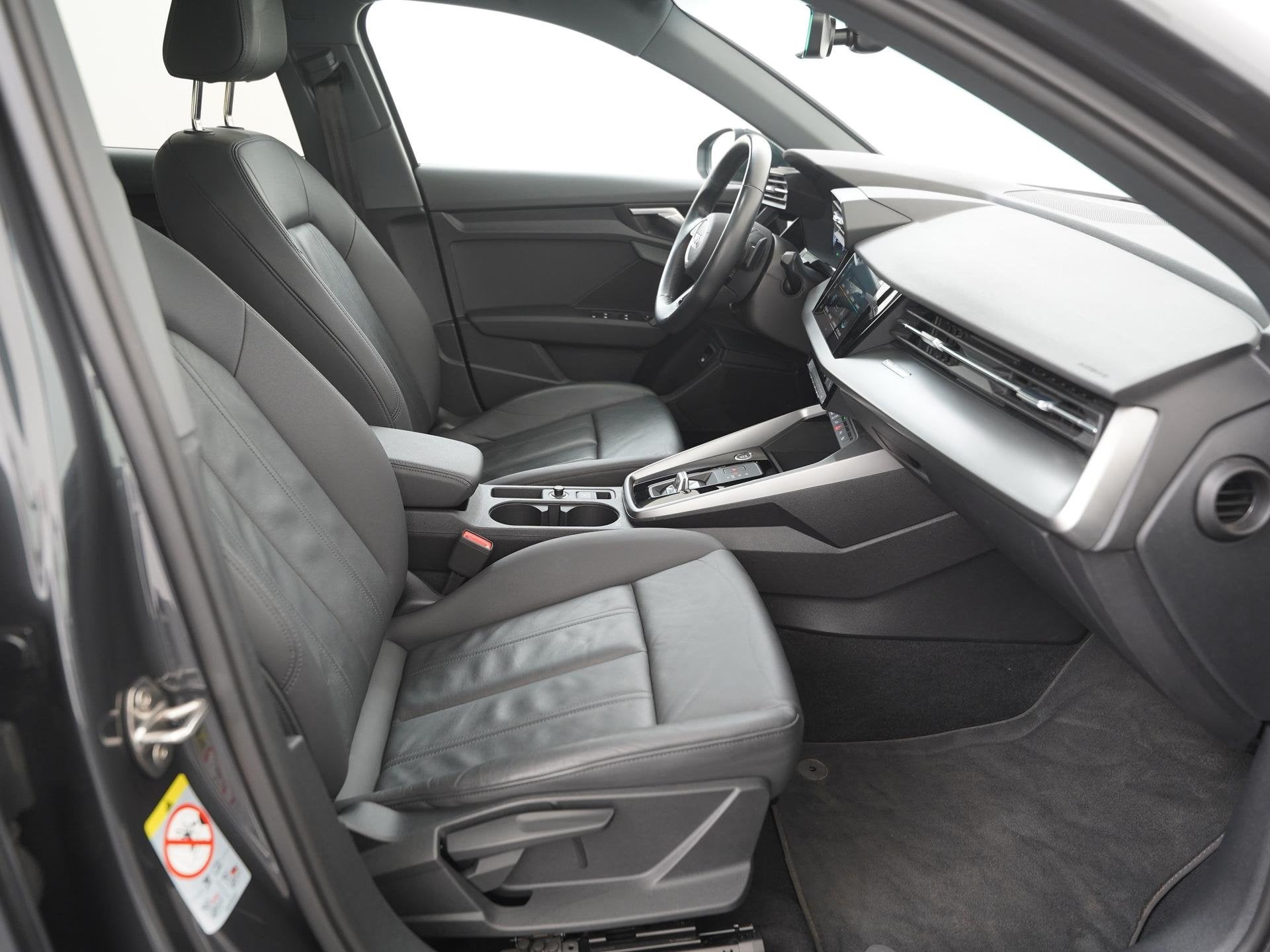 Audi A3 Sportback 40 TFSIe Plug-In | Schuifdak | Leder | Cam, Auto's, 12 maanden, Gebruikt, 4 cilinders, 13 kWh