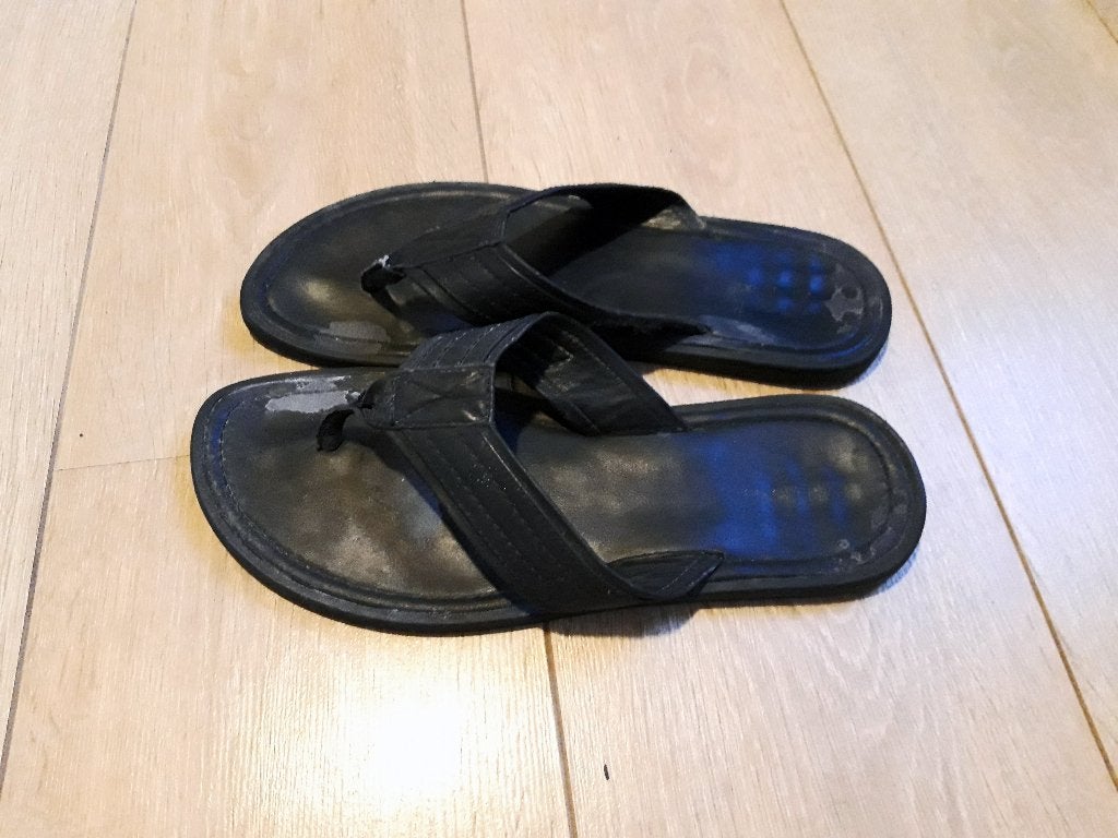 Leren slippers, maat 44, Alveare teenslippers zwart leer, Slippers, Zwart, Ophalen of Verzenden, Alveare