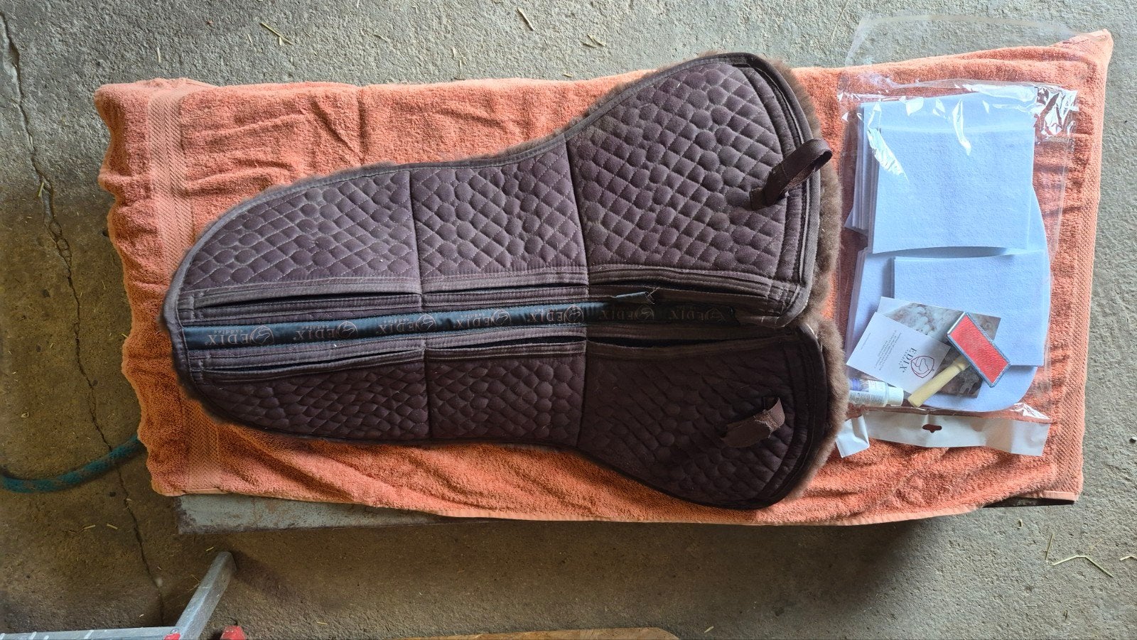 EDIX uni 8-pocket halfpad Merino, Overige disciplines, Bruin, Ophalen of Verzenden, Zo goed als nieuw