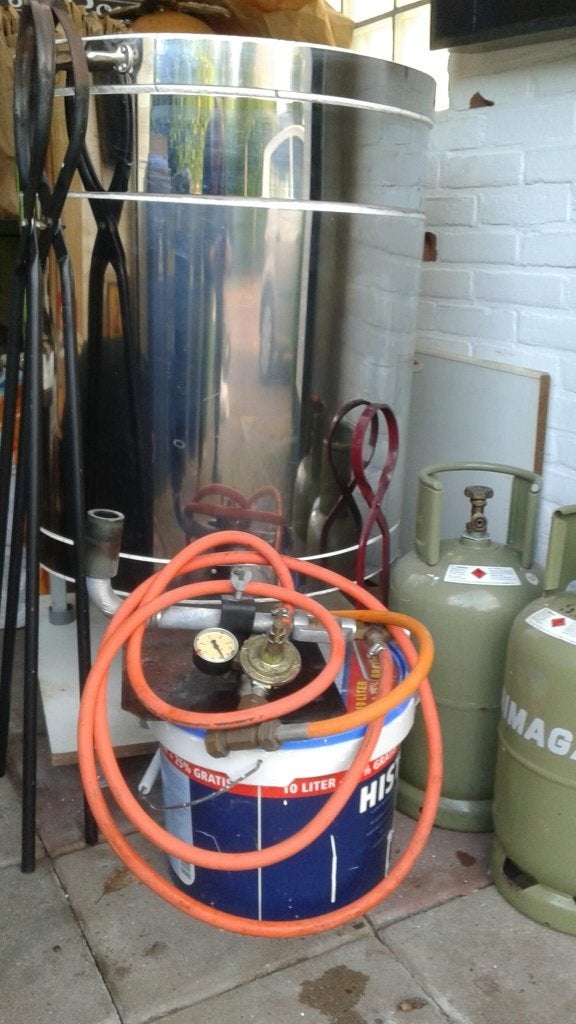 Professionele 70 liter Raku oven compleet met toebehoren, Hobby en Vrije tijd, Ophalen, Zo goed als nieuw
