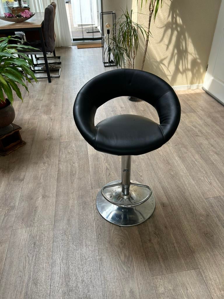 Krukken, Huis en Inrichting, Barkrukken, Gebruikt, 60 tot 90 cm, Ophalen of Verzenden, 1 kruk