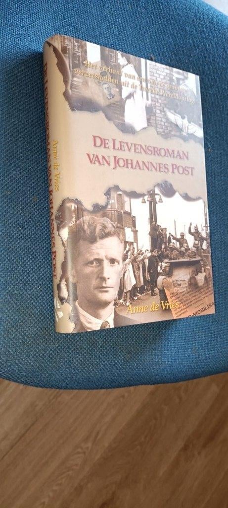 Vries, Anne de - De levensroman van Johannes Post, Boeken, Ophalen of Verzenden, Gelezen, Vries, Anne de