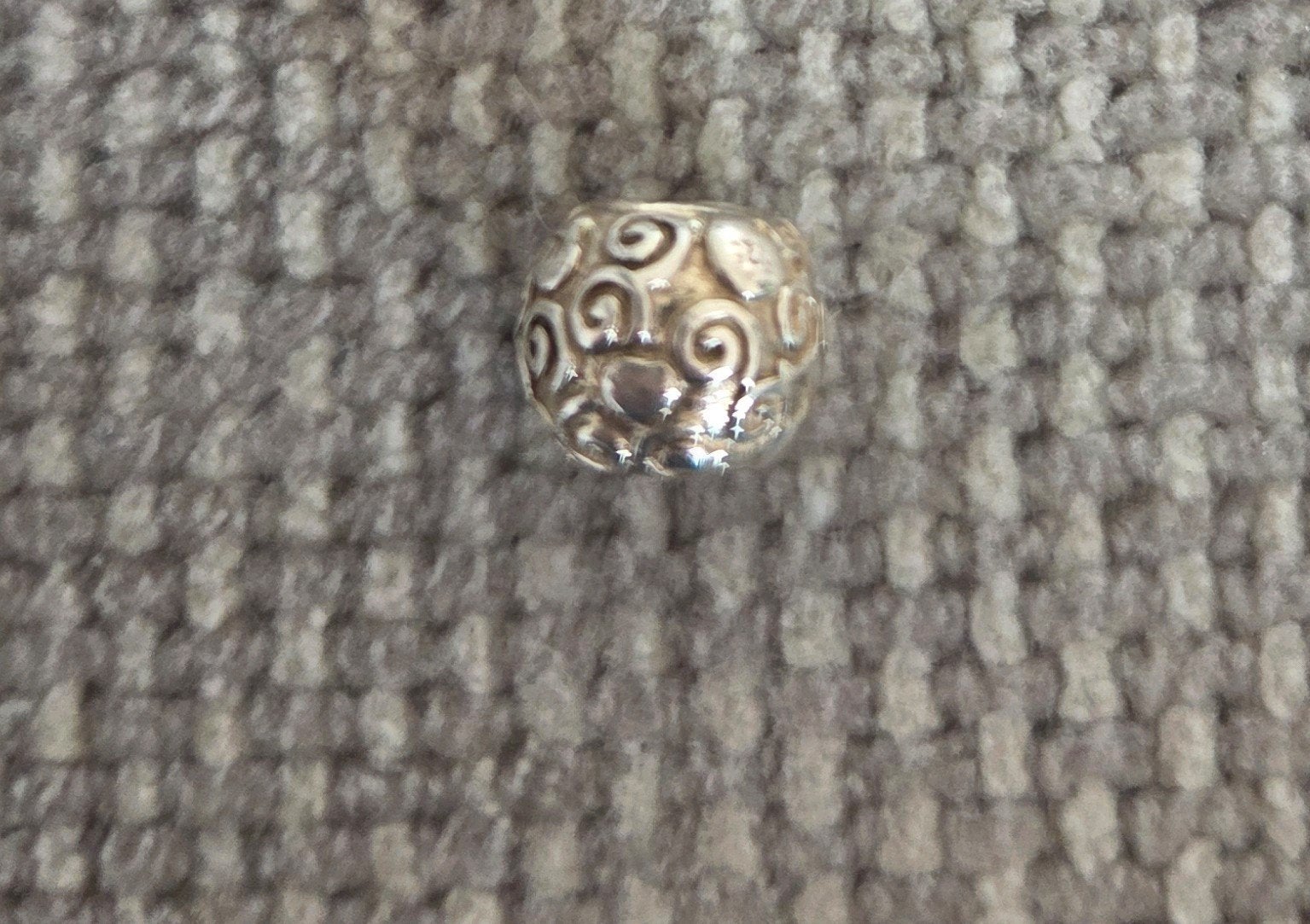 Pandora zilveren bedel curles krullen retired, Sieraden, Tassen en Uiterlijk, Bedels, Pandora, Ophalen of Verzenden, Zo goed als nieuw