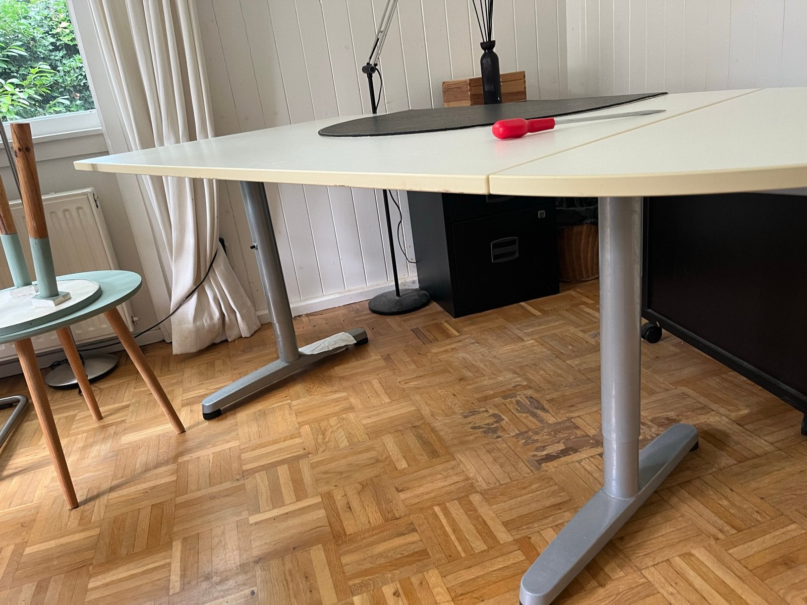 Gratis bureau ophalen - Ideaal voor thuiswerkplek of kantoor, Ophalen, Gebruikt, Hout, Computerbureau