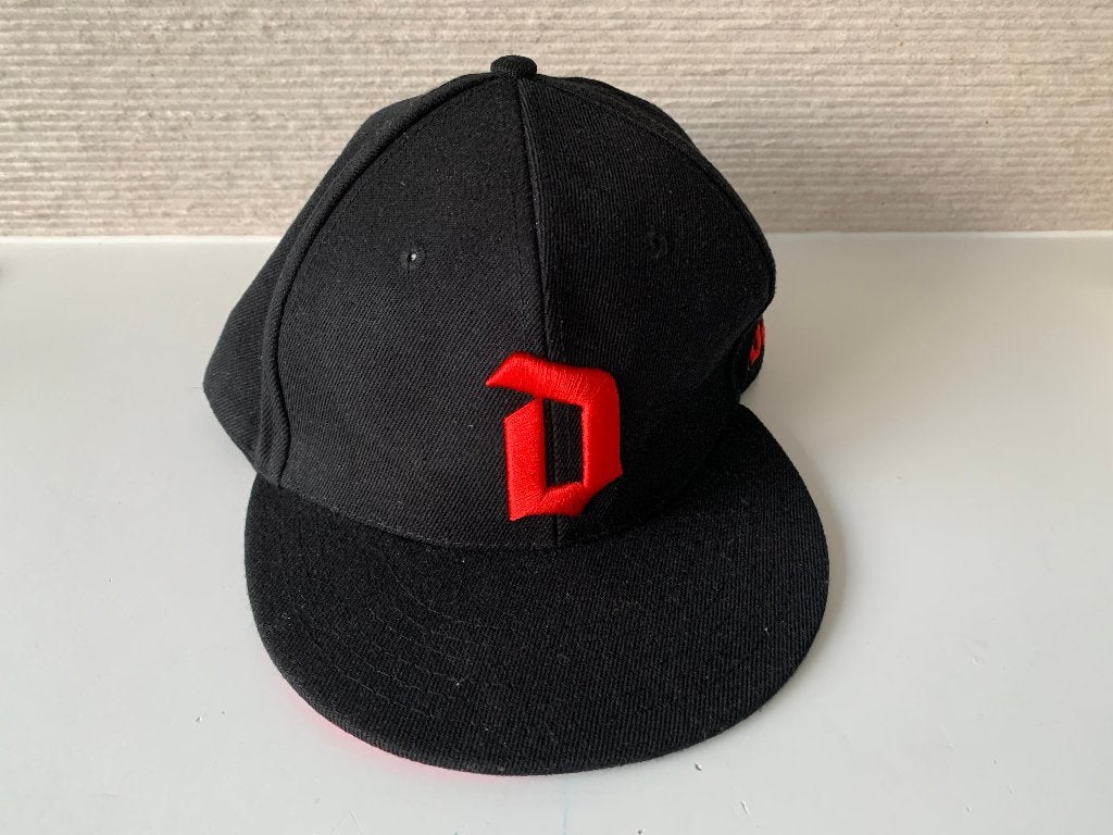 Nieuwe zwarte cap Duvel pet, Verzamelen, Biermerken, Ophalen of Verzenden, Nieuw, Kleding, Duvel