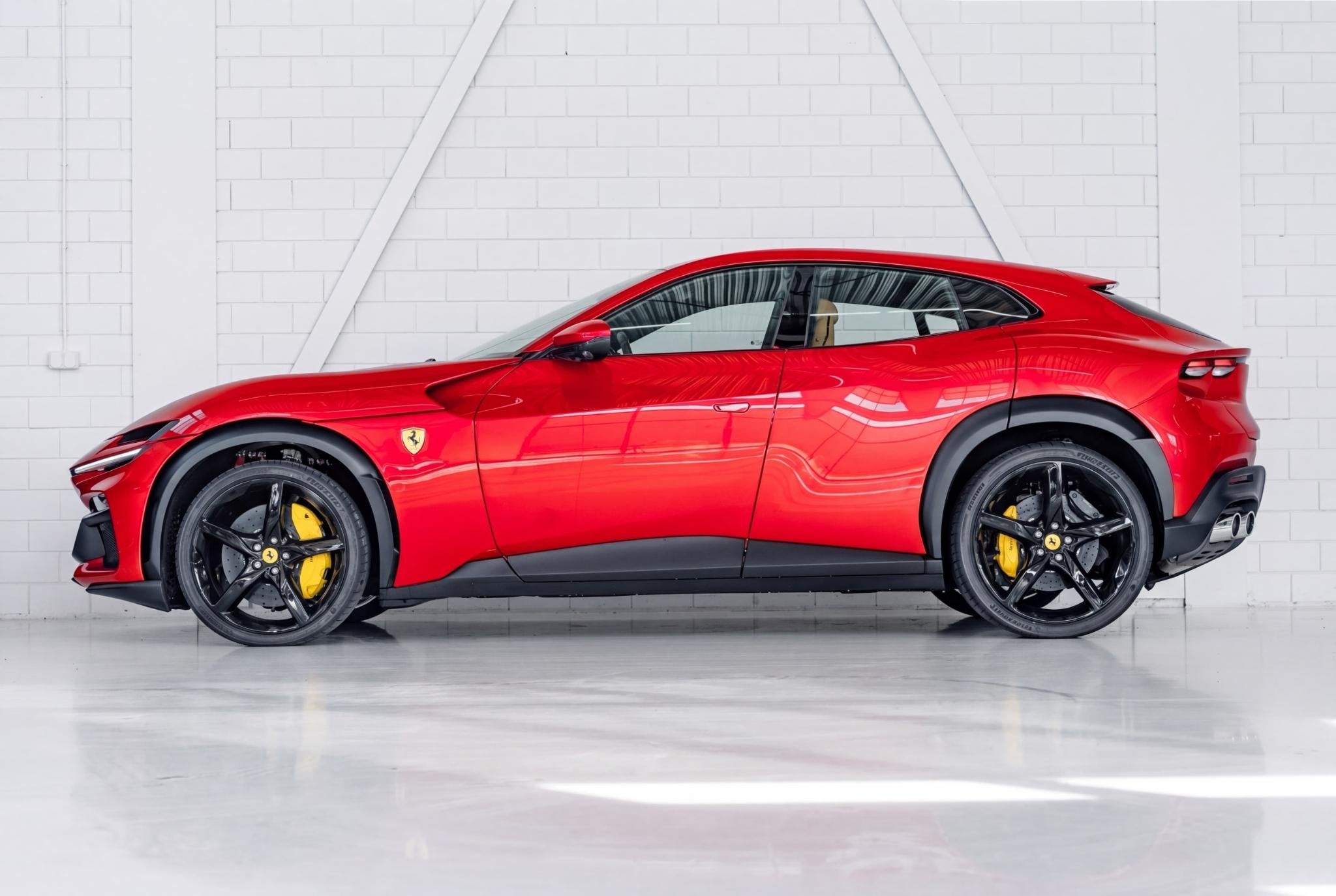 Ferrari Purosangue 6.5 V12 |* exclusief BPM l MY27 l Rosso F, Auto's, Automaat, 2033 kg, Gebruikt, Overige kleuren