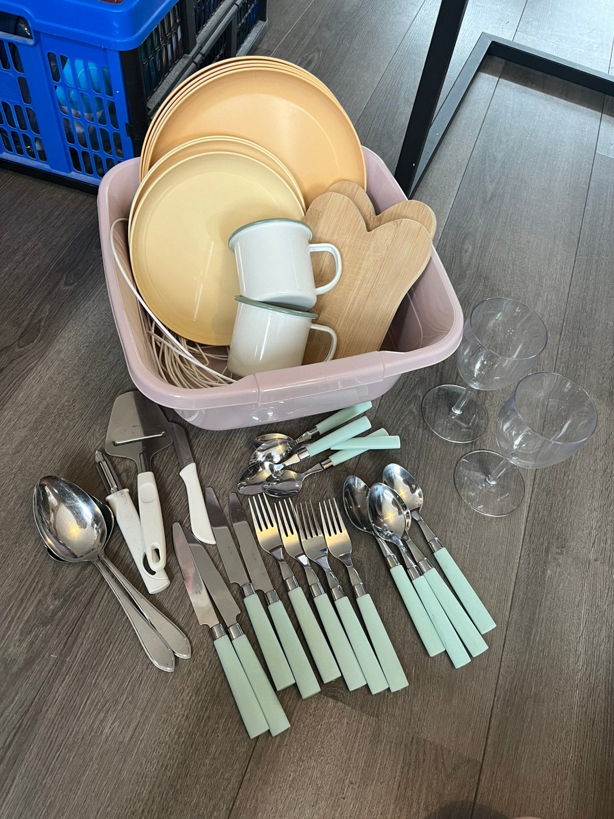 Set campingservies, Ophalen, Zo goed als nieuw, Rvs of Chroom