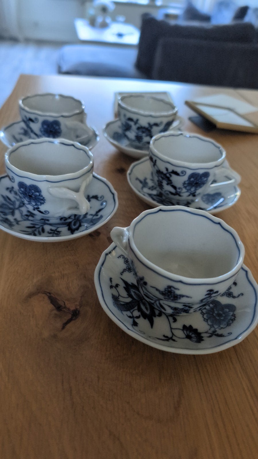 Set van 6 porseleinen kopjes en schotels, Blauw Saks, Ophalen of Verzenden