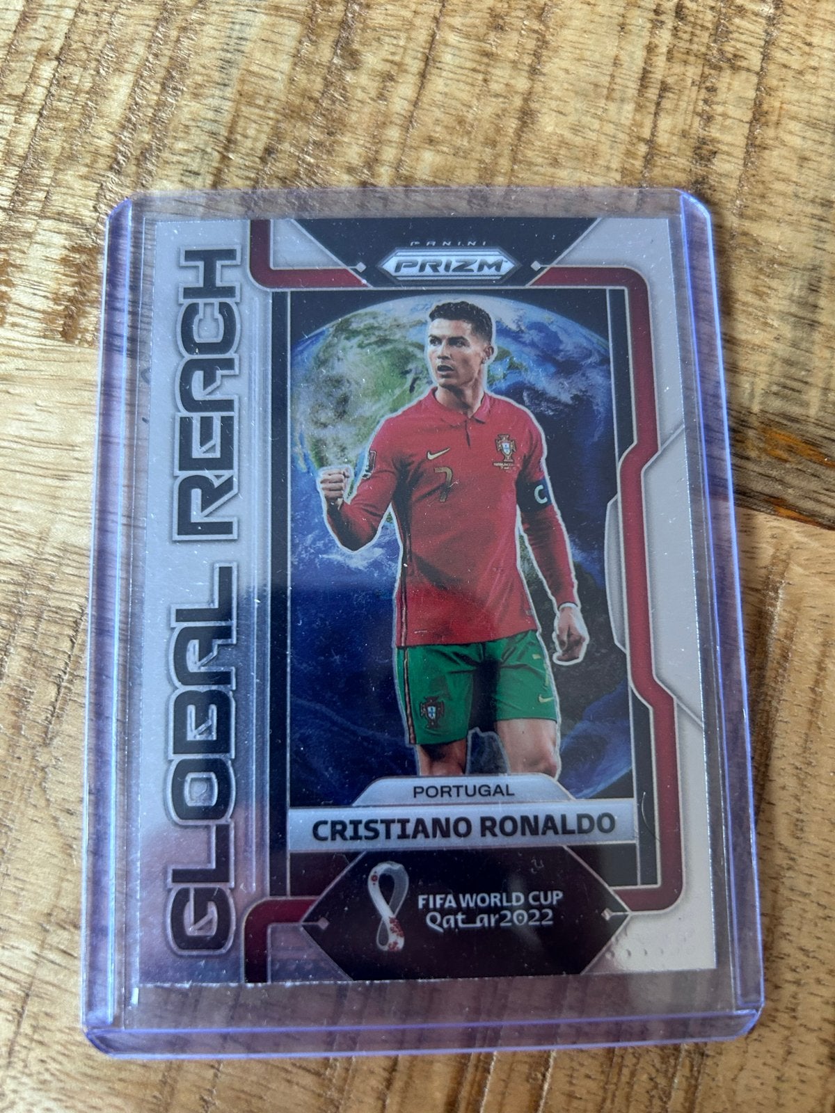Cristiano Ronaldo Global Reach Panini Prizm FIFA WC 2022, Ophalen of Verzenden, Zo goed als nieuw, Buitenlandse clubs, Spelerskaart
