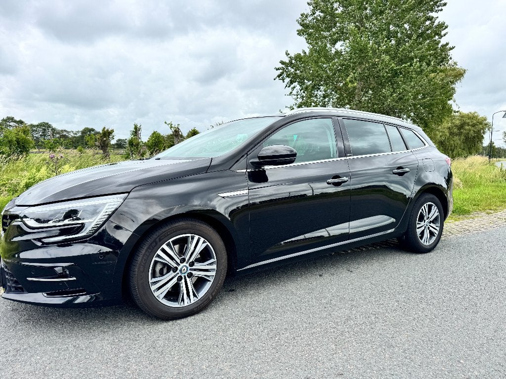 Renault Mégane 1.6 E-tech Plug-in Hybrid- BOSE, Auto's, 77 km/l, 4 cilinders, 160 pk, Leder en Stof