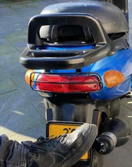 NIEUW Piaggio Typhoon achterlichtbeugel valbeugel beugels, Ophalen of Verzenden